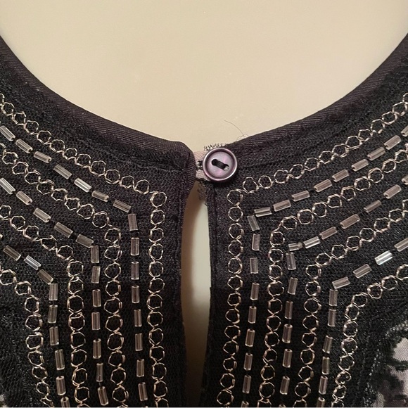 Dress Barn Women’s Animal Print size 1X Blouse Top Shirt Embellished Neckline - Picture 5 of 11